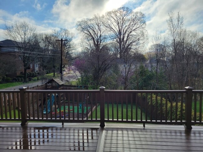 Building Photo - Spacious~Charming~Dilworth! 3800 SF 4 Beds 3.5 Baths