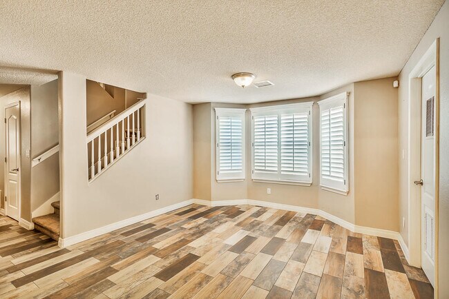 Building Photo - 12709 Tierra Lily Ct