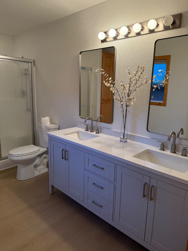 Building Photo - 12996 Oberwald Way