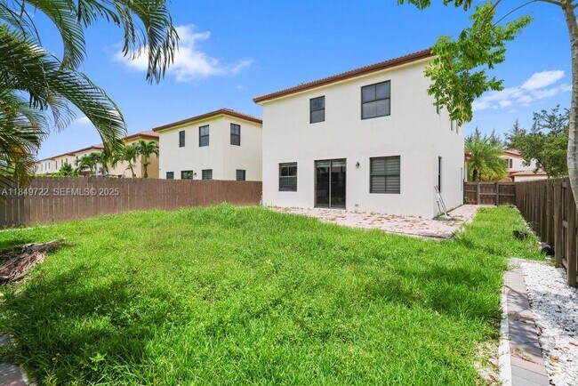 Building Photo - 10016 NW 89th Terrace