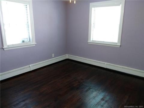 Building Photo - 2847 Falcon Ridge Dr