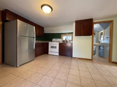 Building Photo - 1113 Spring St NE