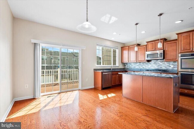 Building Photo - 6395 Walcott Ln