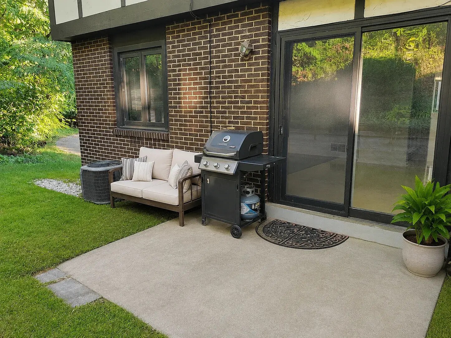 Backyard - 2816 Bingham Dr