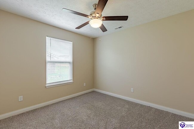 Building Photo - 307 Breckinridge Cir