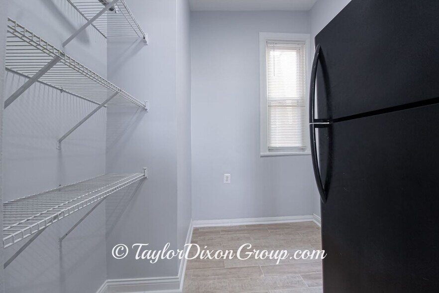 Building Photo - 5409 S Indiana Ave