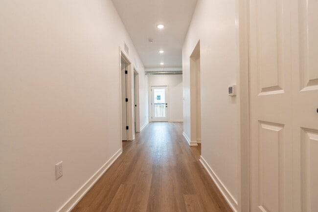 Building Photo - The Delaware: 2-Bedroom Apartment