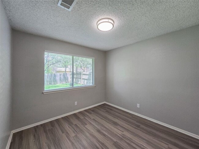 Building Photo - 12010 Ladrido Ln