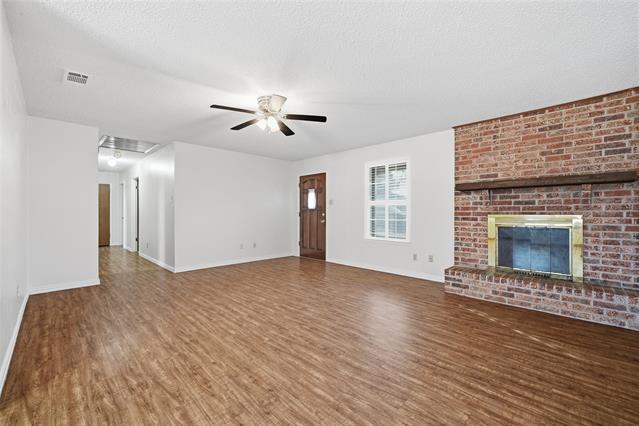 Building Photo - 306 Texoma Dr