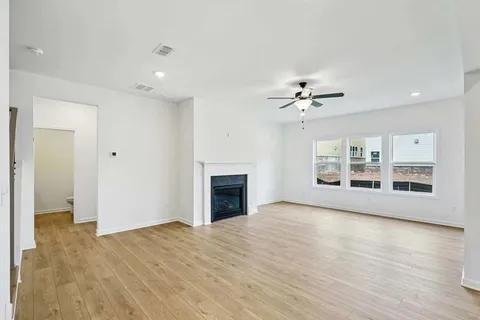 Building Photo - 5445 Hargrove Way