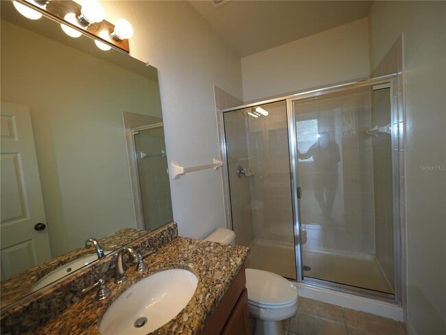 Building Photo - 3617 Parkridge Cir