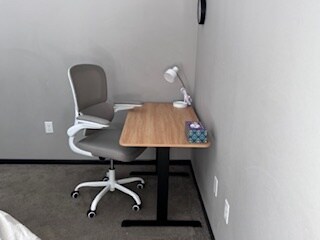 Building Photo - 1304 Legend Dr