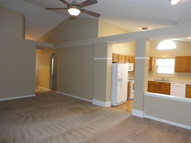 Building Photo - 7440 Chipwood Dr