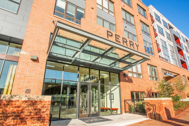 Building Photo - The Perry Apartments