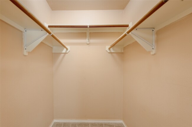 Building Photo - 636 Avenue H