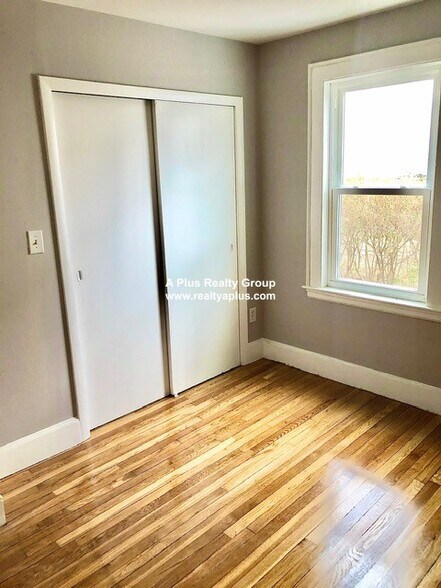 Building Photo - 36 Lexington Ave