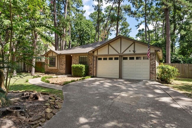 Building Photo - 8 Fallenstone Dr