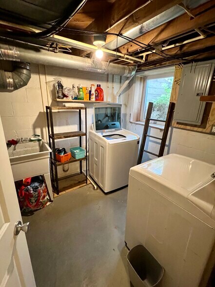 Washer/Dryer area in basement - 1797 Northwest Blvd