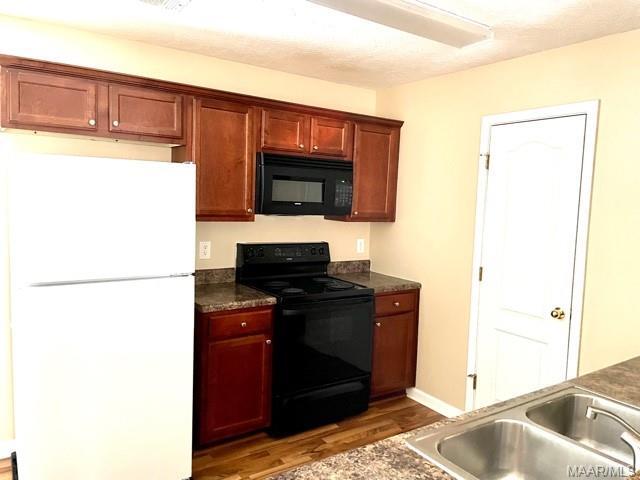 Building Photo - 8808 Jamac Ln