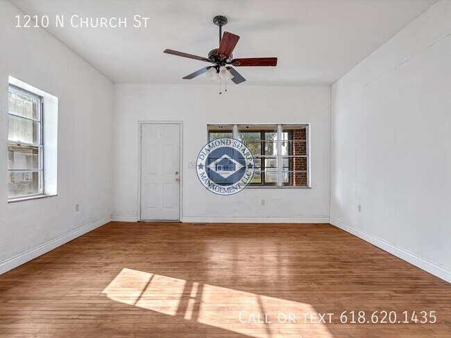 Building Photo - 1210 N Church St