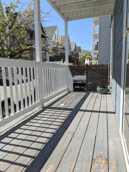 Building Photo - 43 Belknap St