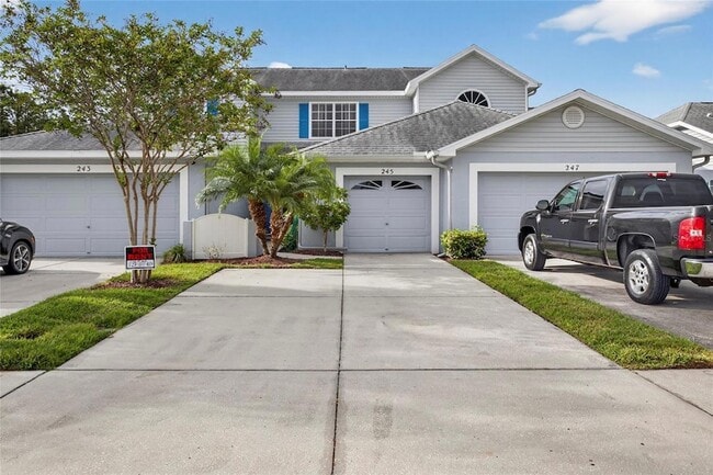 Primary Photo - 245 Hemingway Dr