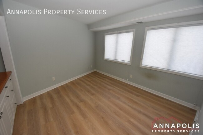 Building Photo - 2008 Quay Village Ct