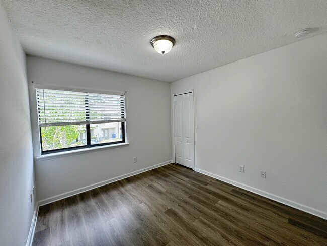 Building Photo - 665 Drake Bay Terrace