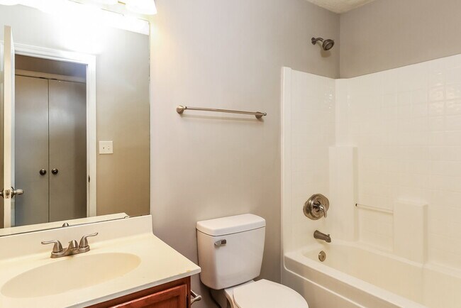 Building Photo - 12144 Stewarts Crossing Dr