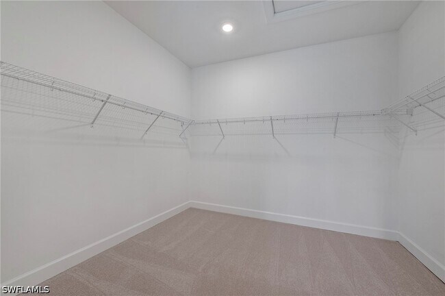 Building Photo - 17471 Caravita Ln