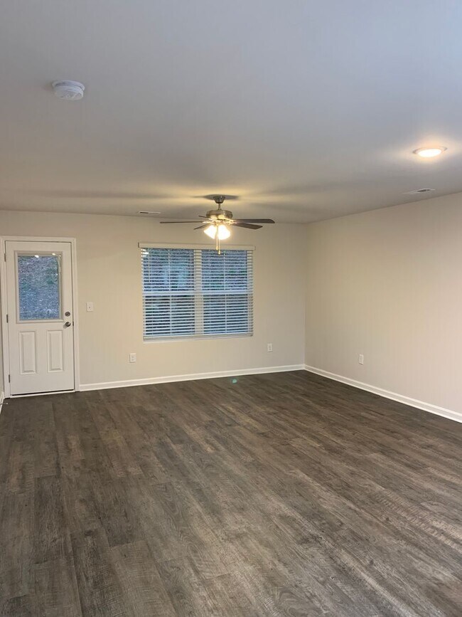 Building Photo - 2170 Kilpatrick LN