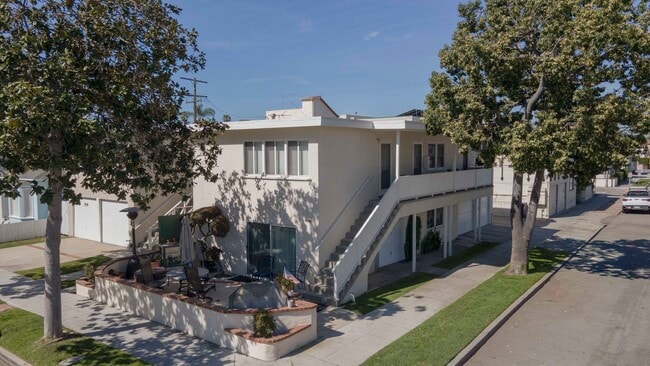 Building Photo - 75 Glendora Ave