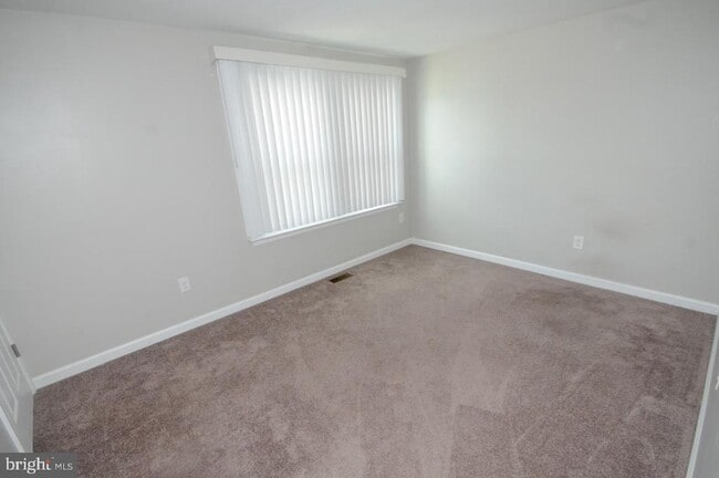 Building Photo - 213 N Black Horse Pike