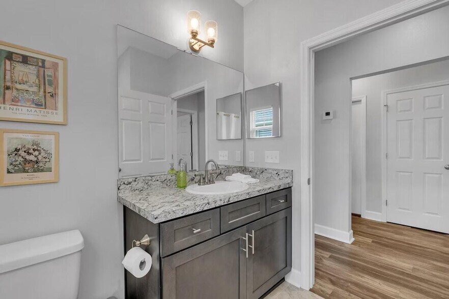 Building Photo - 954 Indigo Creek Way