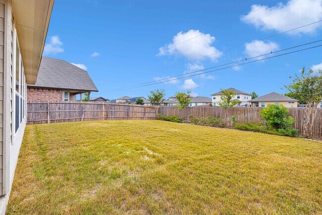 Building Photo - Beautiful 5-Bedroom Home for Rent in Valley Ranch!