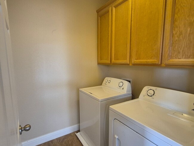 Building Photo - 3648 Naturita Way