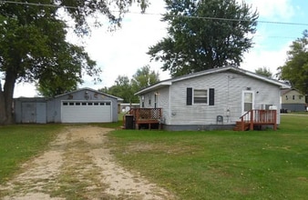 Building Photo - Spacious 2-Bedroom Home in Fulton!