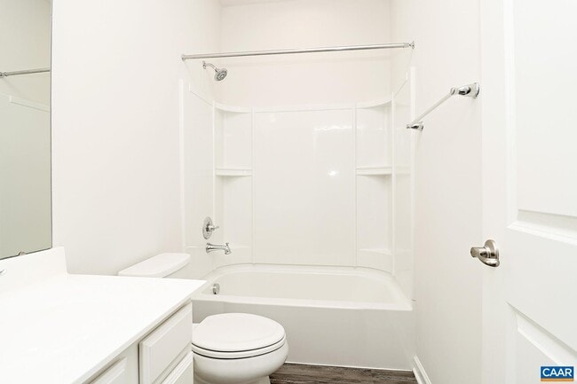 Building Photo - 2083 Elm Tree Ct