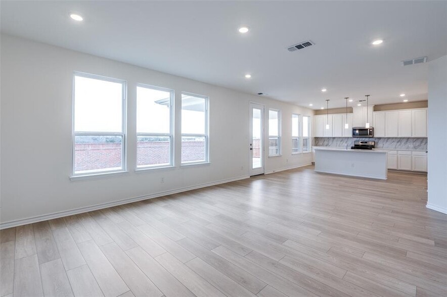 Living Room - 377 Princewood Dr