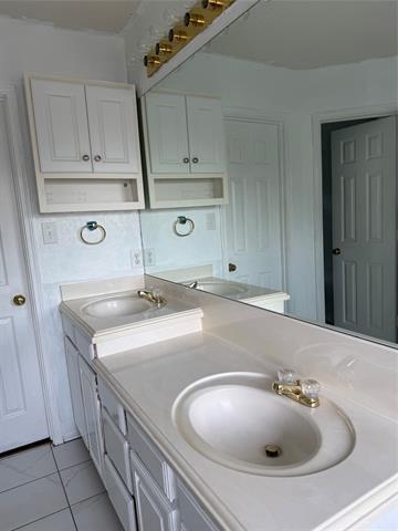 Building Photo - 8617 Sabinas Trail