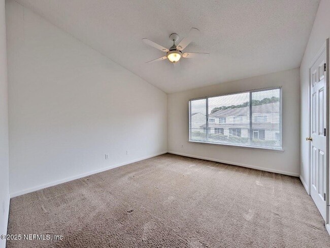 Building Photo - 12311 Kensington Lakes Dr