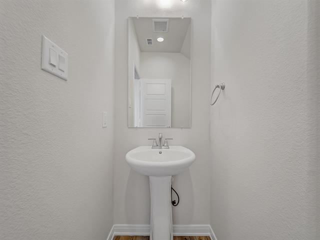 Building Photo - 1832 Holland Dr