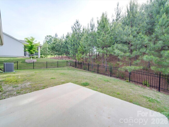 Building Photo - 14021 Goldenrod Trace Rd
