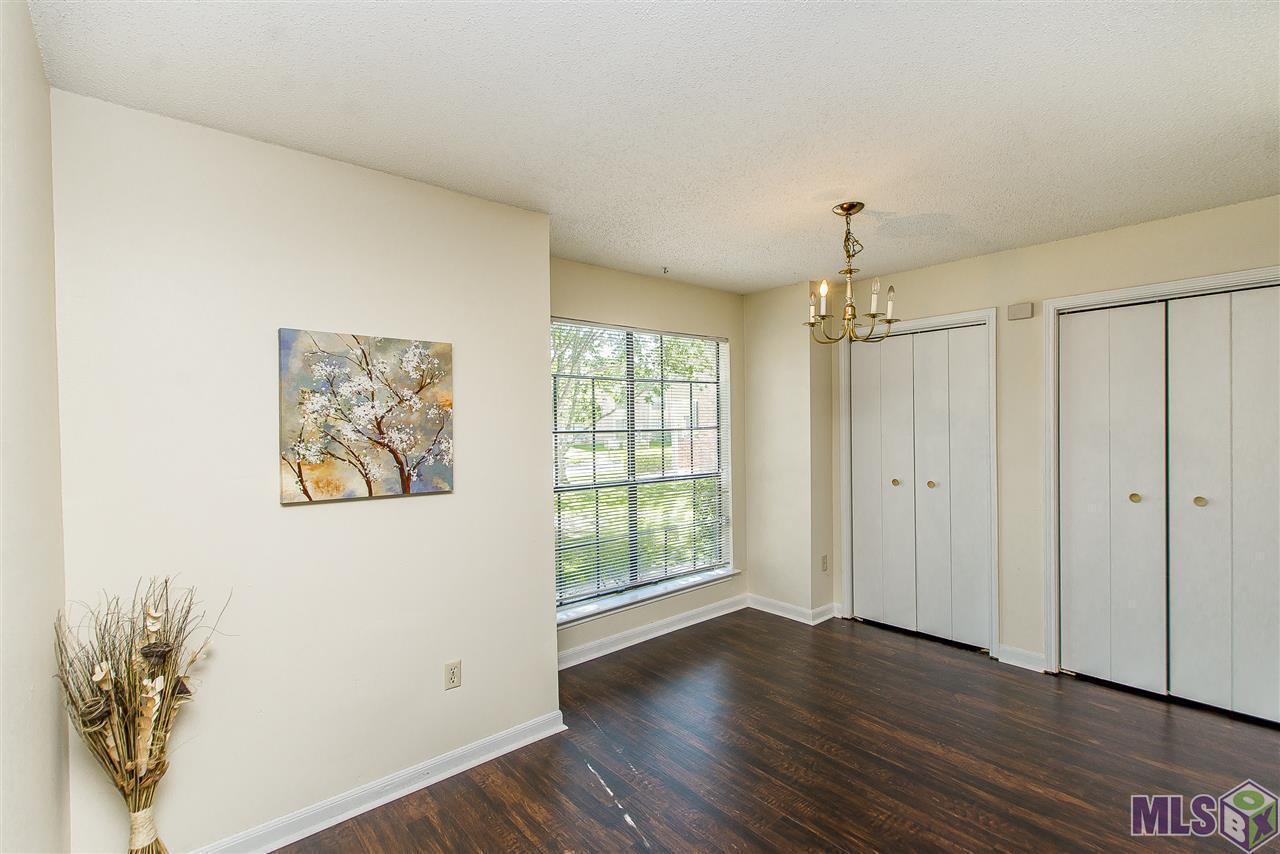 Building Photo - 212 Antrim Dr