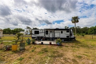 Building Photo - 17861 Palm Creek Dr