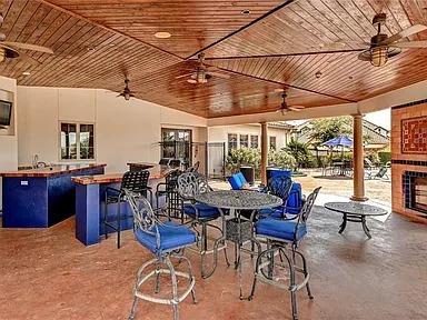 Building Photo - 12300 Terraza Cir