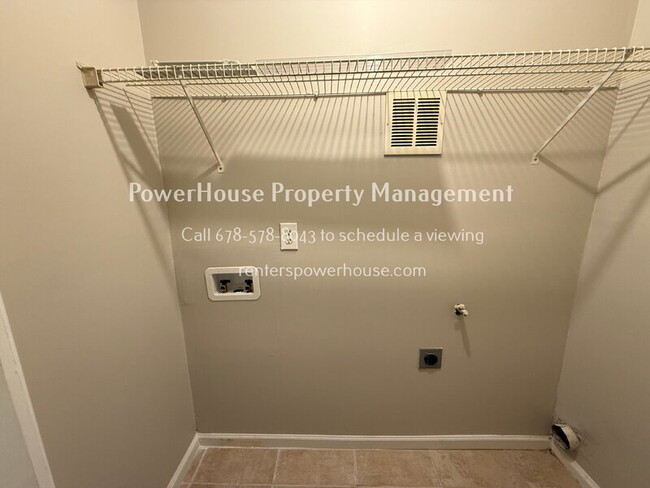 Building Photo - 217 Farmville Ct