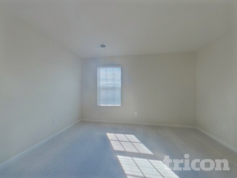 Building Photo - 3093 Whispering Willows Ct