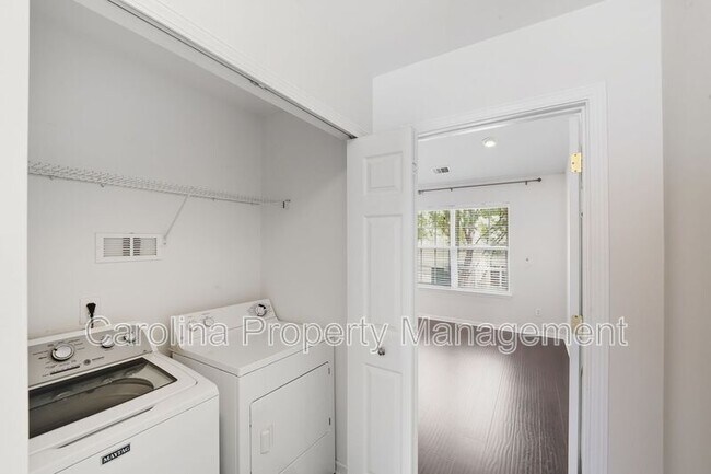 Building Photo - 11212 Blake Port Ct