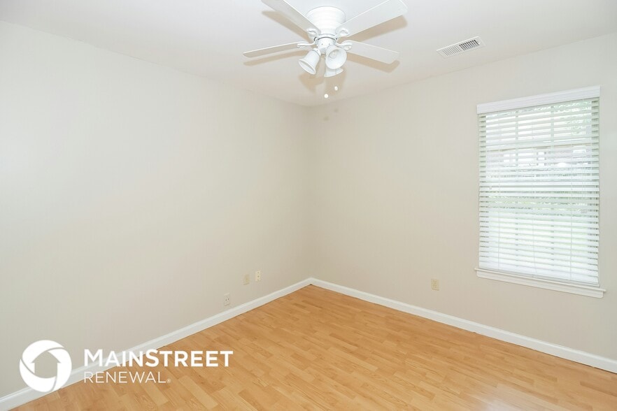 Building Photo - 4355 Shadow Ridge Dr